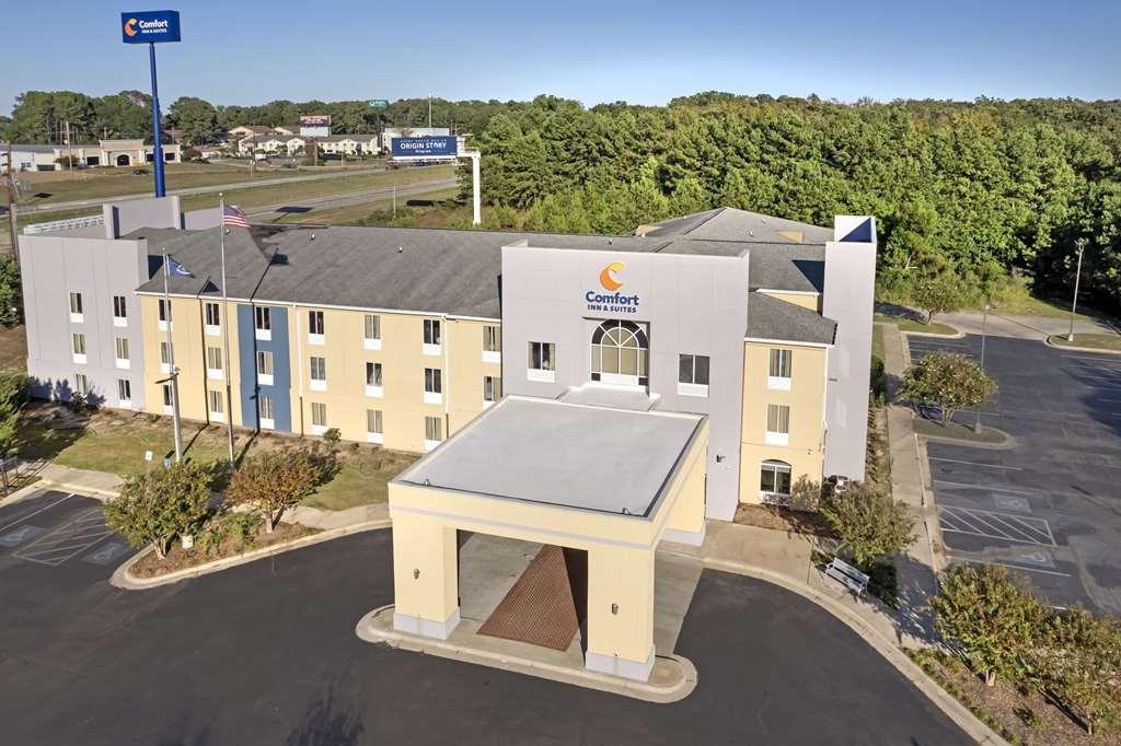 Comfort Inn & Suites Ruston-East Exterior photo